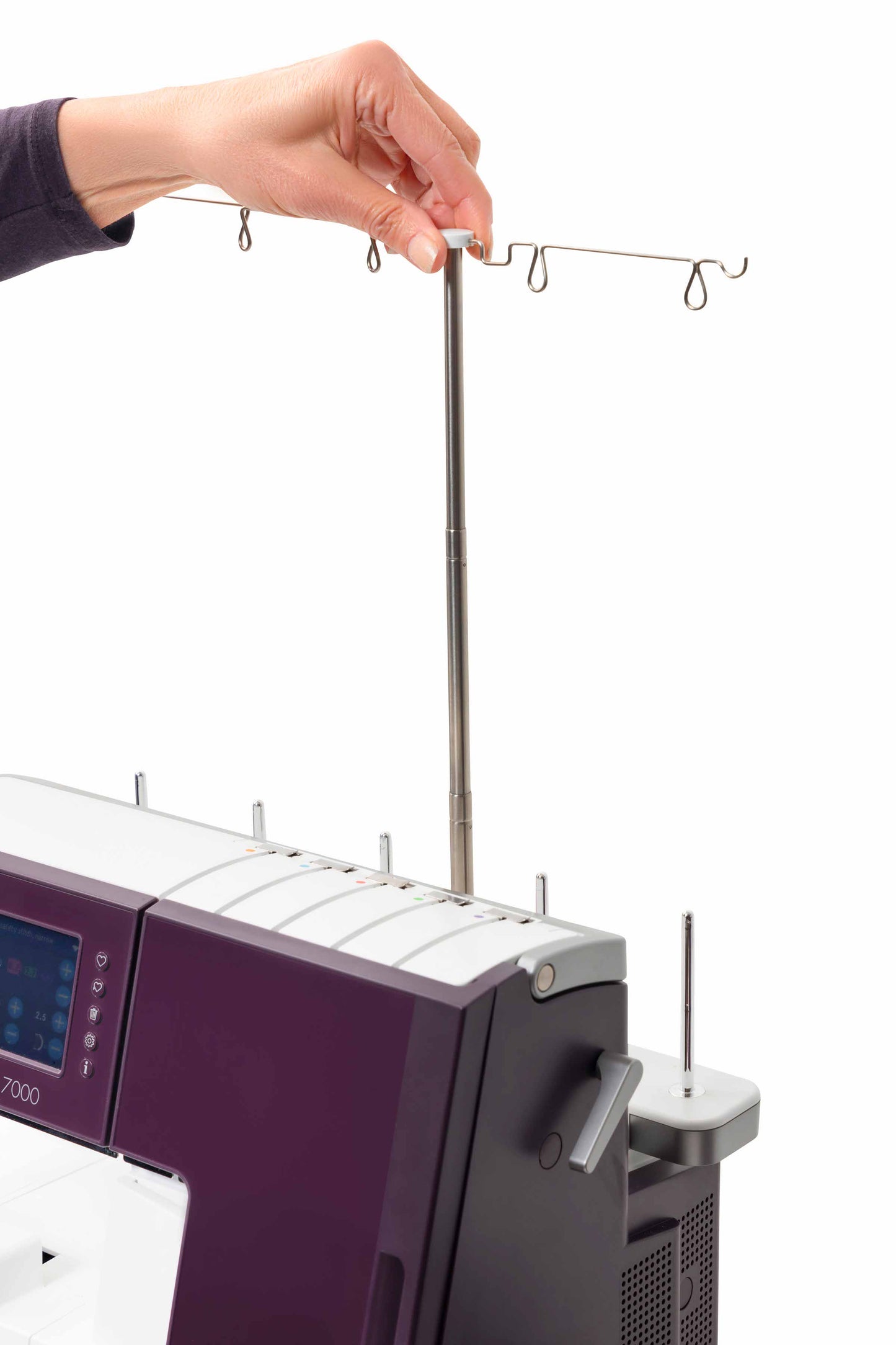 PFAFF admire air 7000 Coverlock Machine