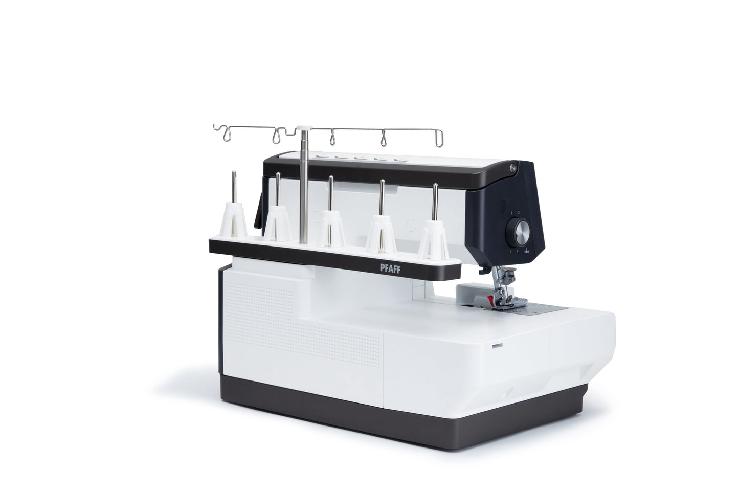 PFAFF admire air 6000 Coverlock Machine