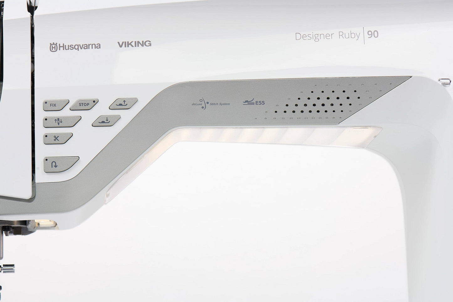 HUSQVARNA VIKING DESIGNER RUBY 90