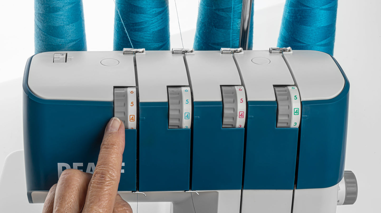 PFAFF admire 1000 Overlock Machine
