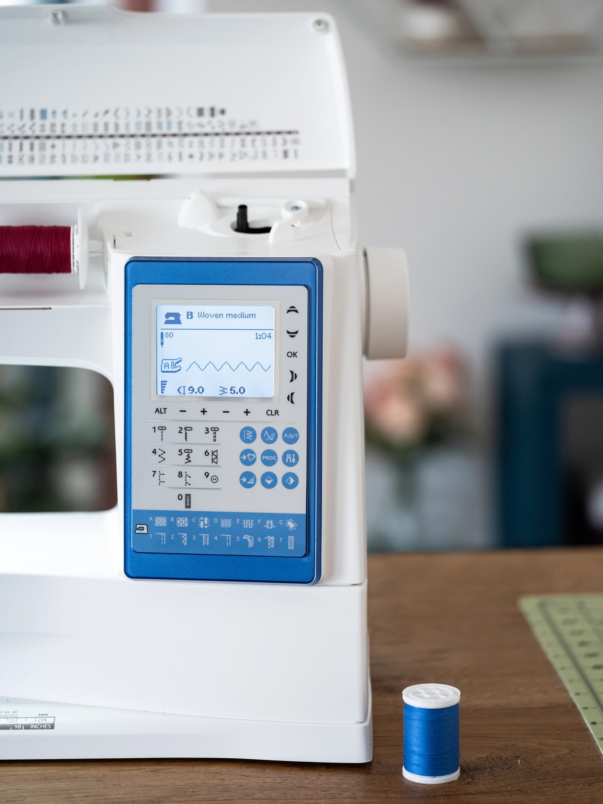 HUSQVARNA® VIKING® SAPPHIRE™ 930 – Sew & Sews Inc.