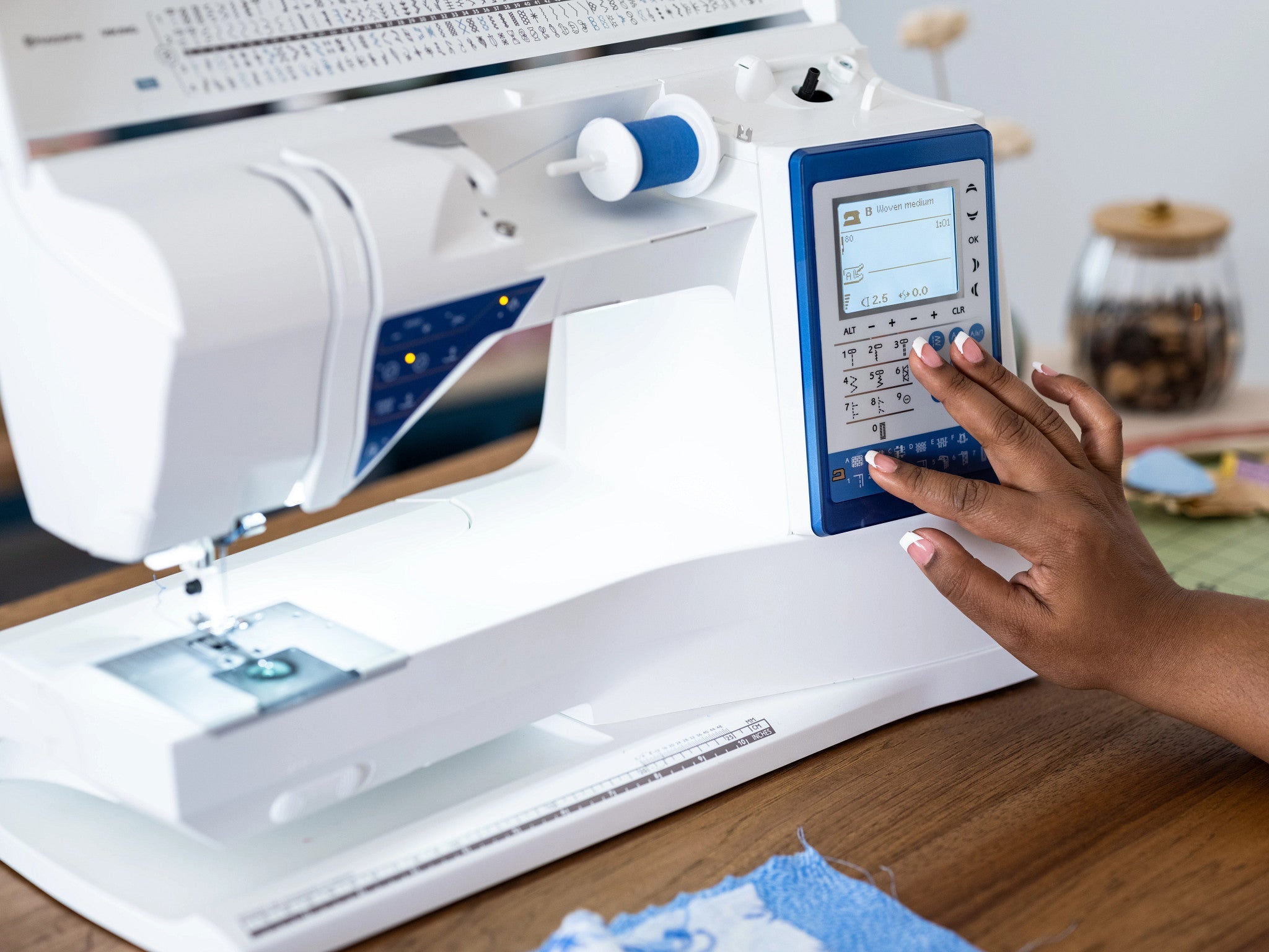 HUSQVARNA® VIKING® SAPPHIRE™ 930 – Sew & Sews Inc.